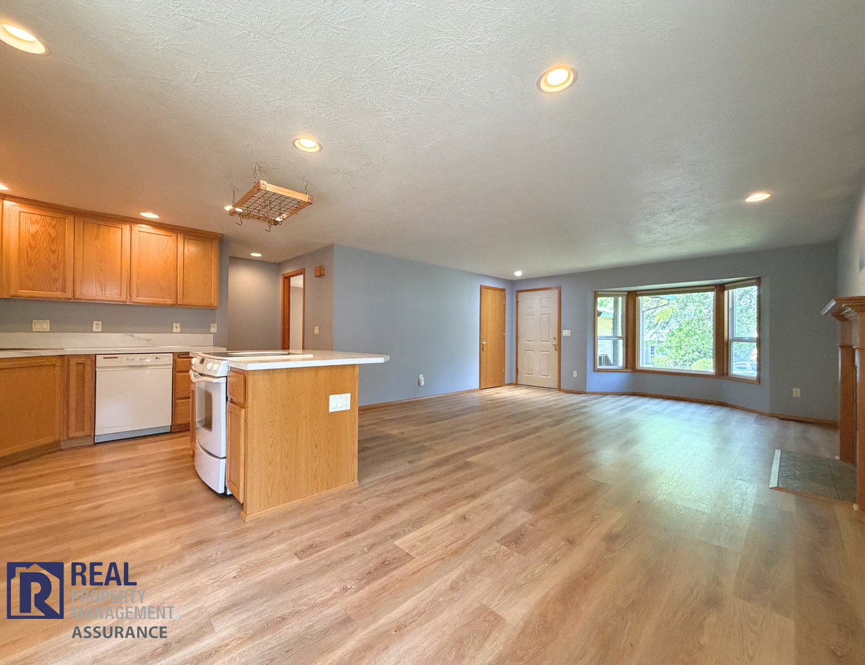 15027 Sw Barcelona Way - Photo 4 of 19