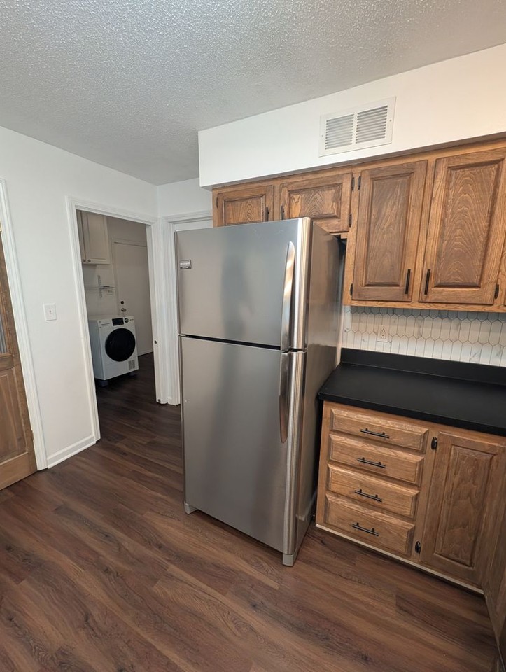 622 Laurel Dr - Photo 7 of 23