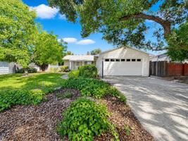 featured image of 4549 Lippi Pkwy
