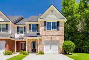 featured image of 2 Weslyn Park Dr