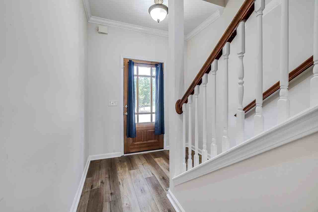 2 2 Wesley Park Dr - Photo 4 of 36