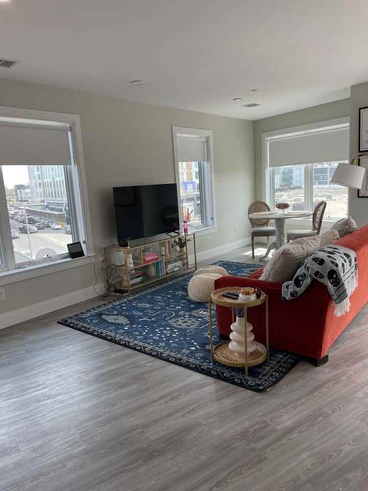 202 Old Colony Ave - Photo 5 of 6