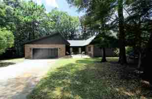 featured image of 2419 Rocky Shores Dr
