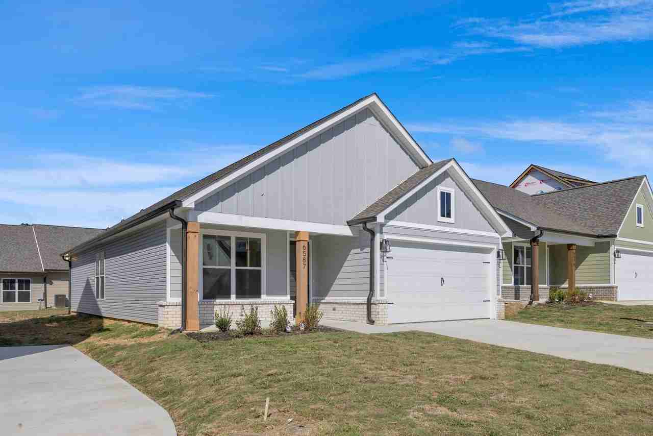 6579 Elizabeth Ann Way - Photo 3 of 31