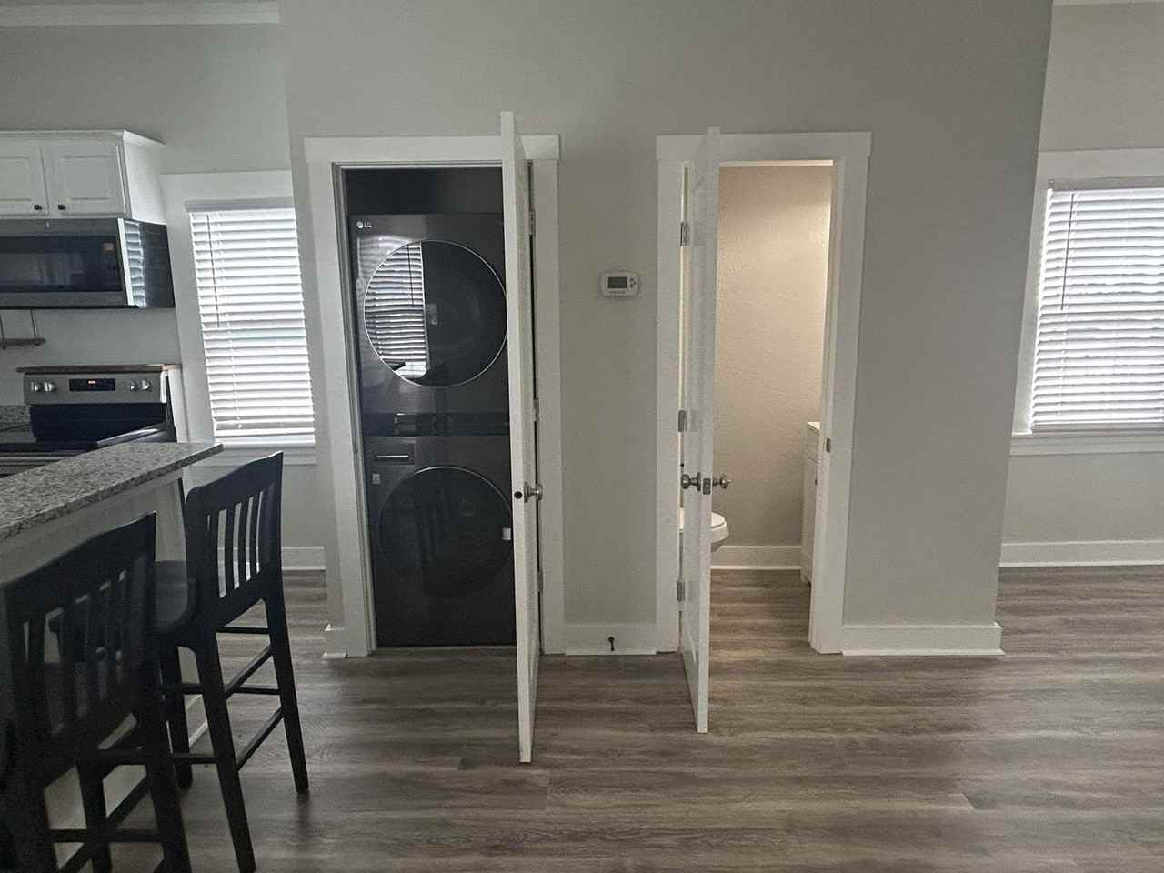 407 S A St - Photo 4 of 15