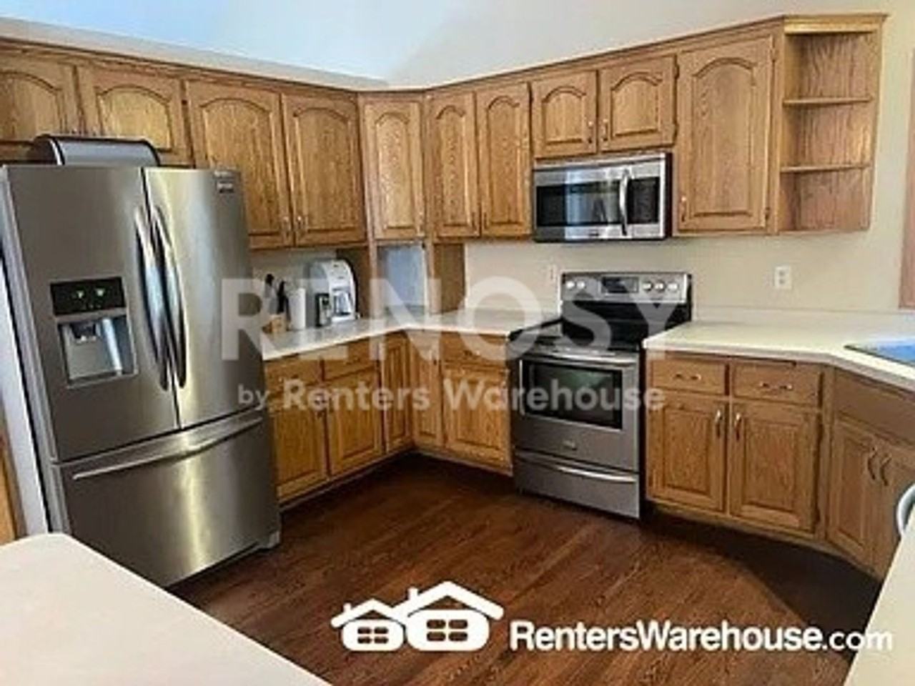 7854 9th St N - Photo 2 of 16