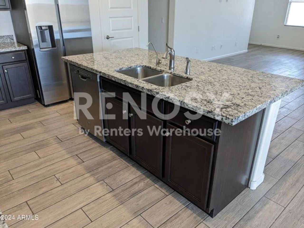 820 W Nova Pl - Photo 5 of 17