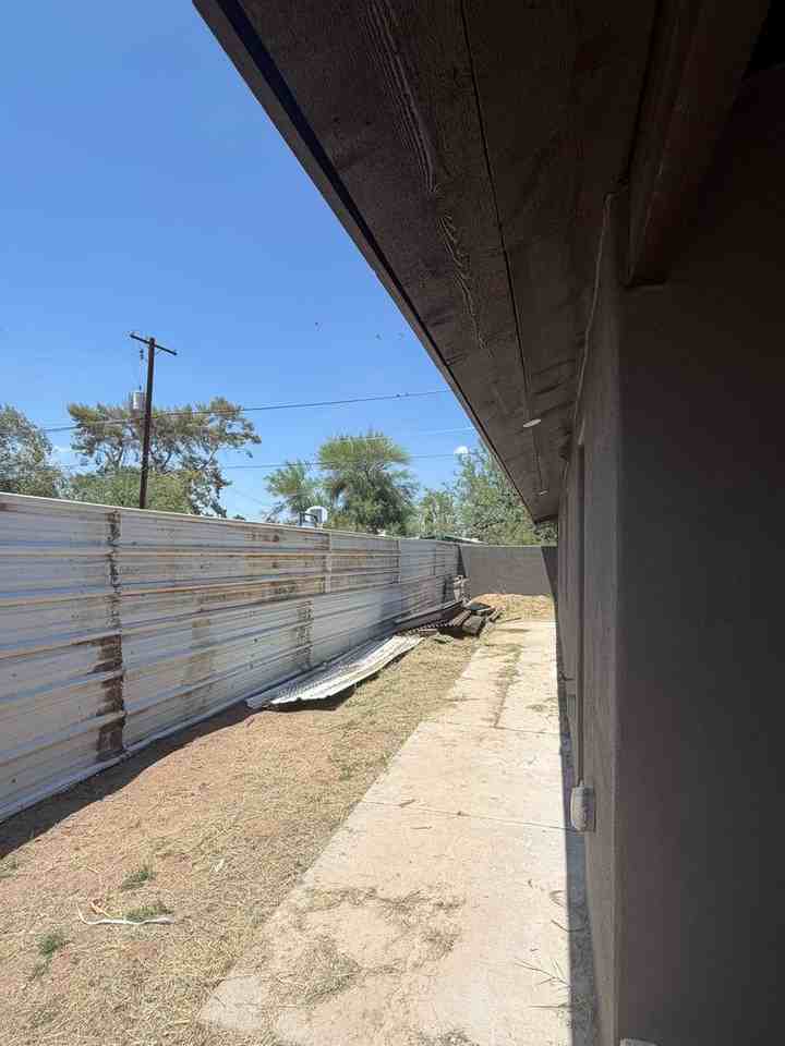 770 S Bryant Ave - Photo 4 of 25