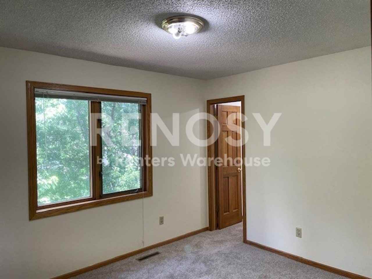 9142 Cambridge Alcove - Photo 3 of 21
