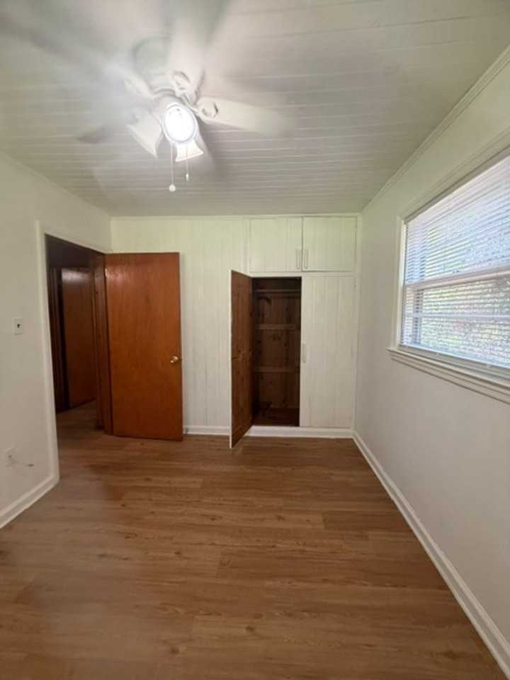 1109 Tapoco Ave - Photo 5 of 16
