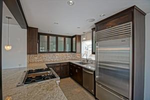 featured image of 200 15th St #C