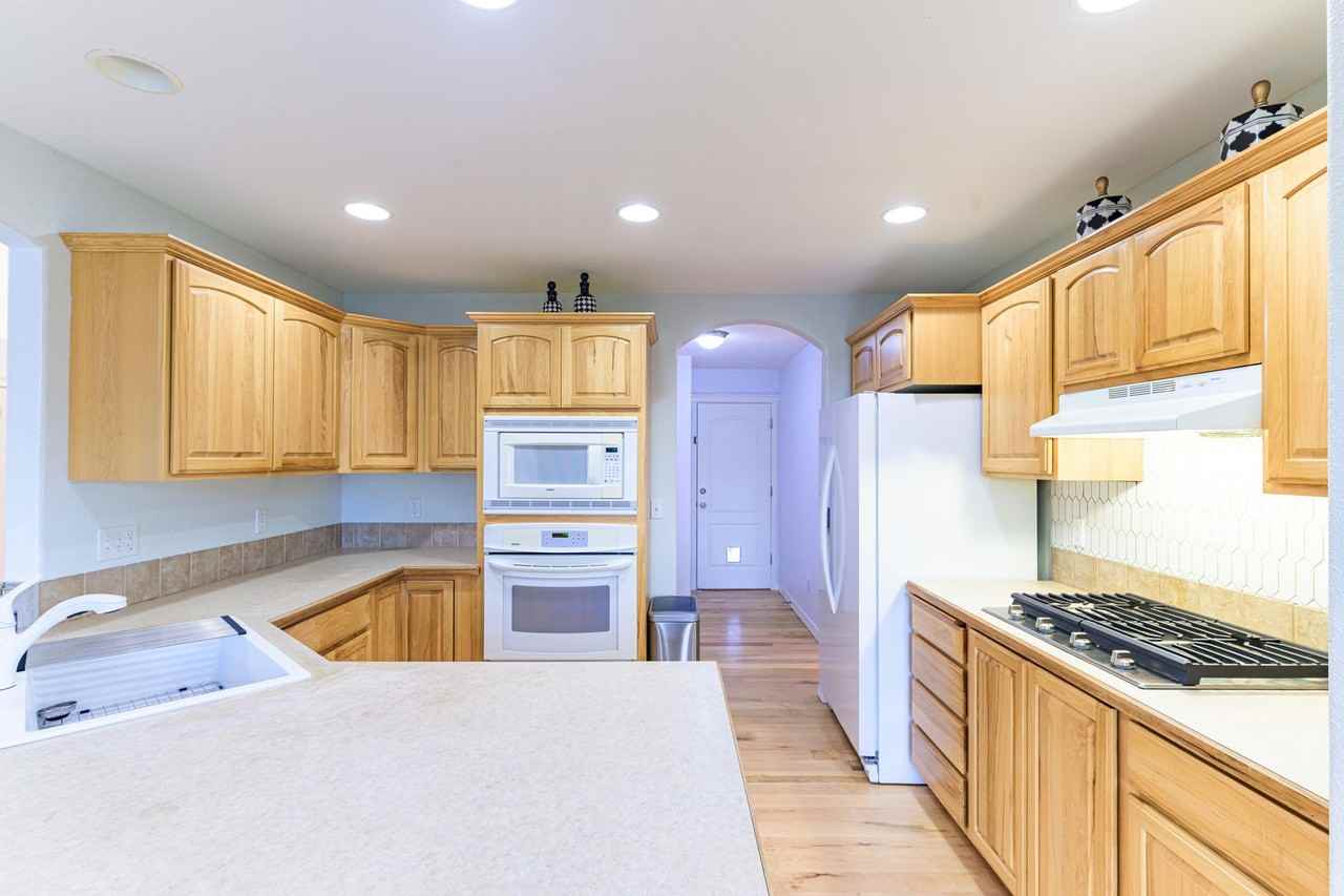 6296 S Black Oak Pl - Photo 7 of 32