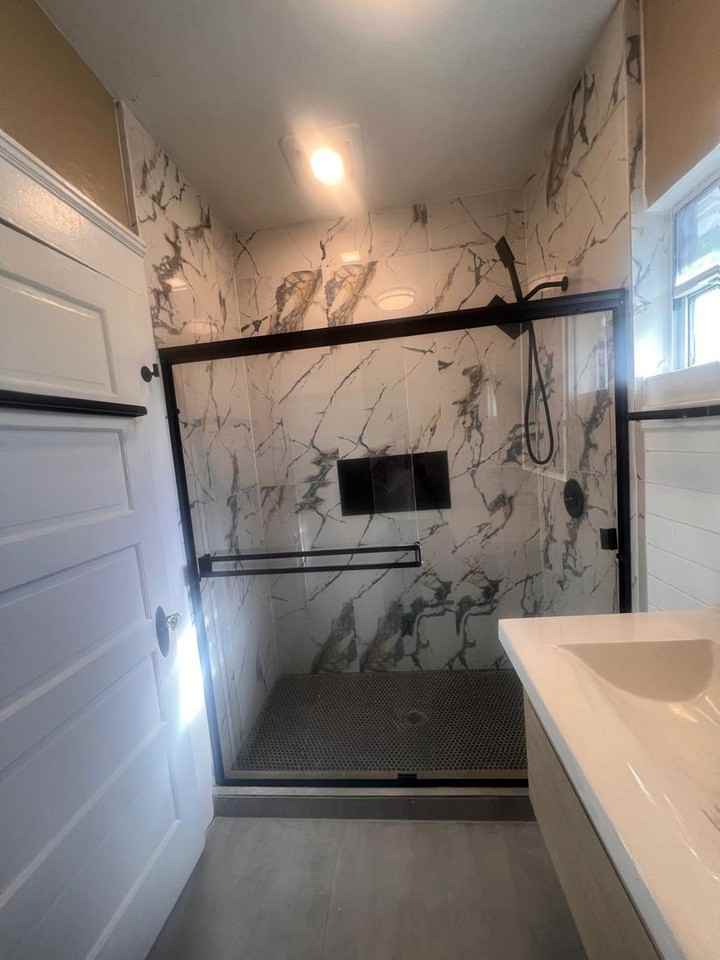 2686 A St - Photo 2 of 12