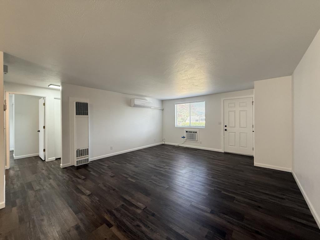 1608 Leonard Rd - Photo 3 of 18