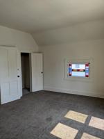 featured image of 530 E Mulberry St
