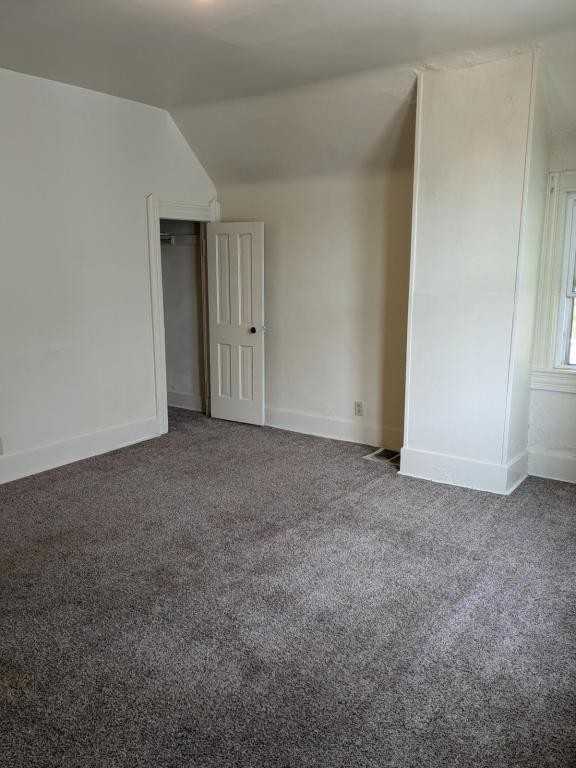 530 E Mulberry St - Photo 2 of 7