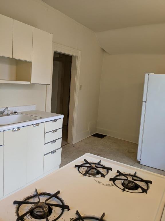 530 E Mulberry St - Photo 6 of 7
