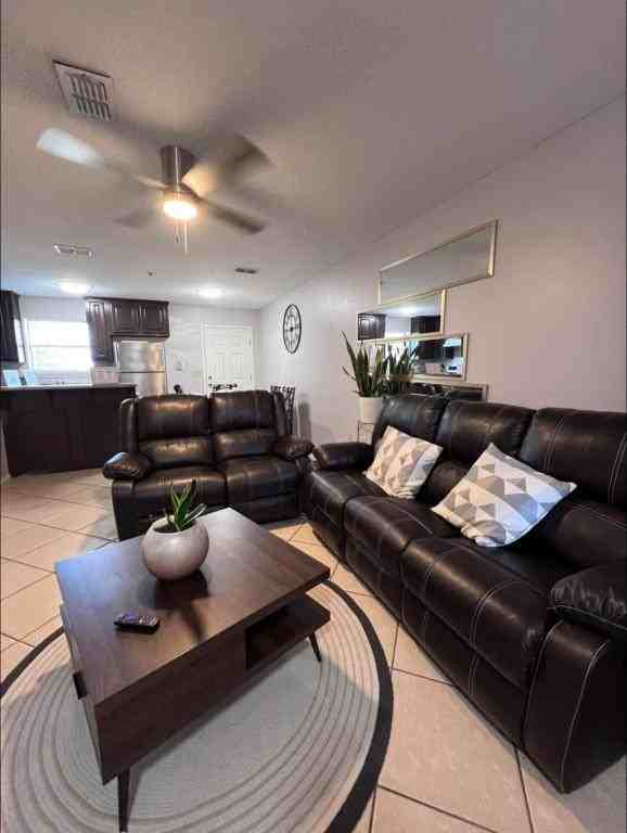 411 N 48th St - Photo 6 of 18
