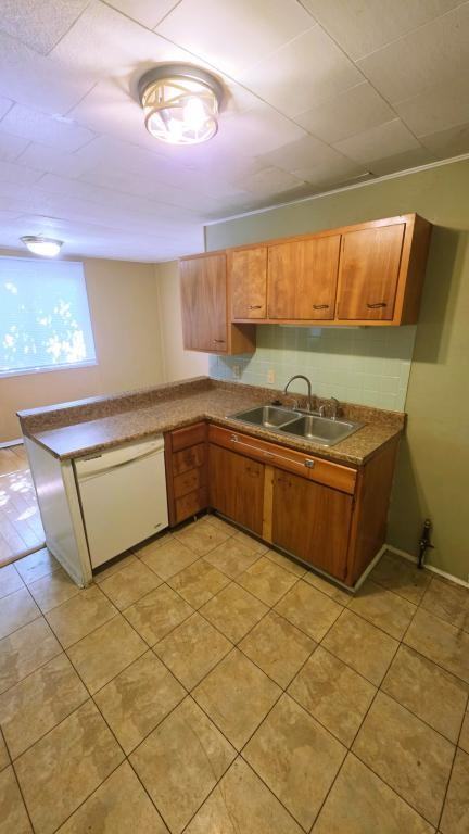 145 E Duncan St - Photo 7 of 17