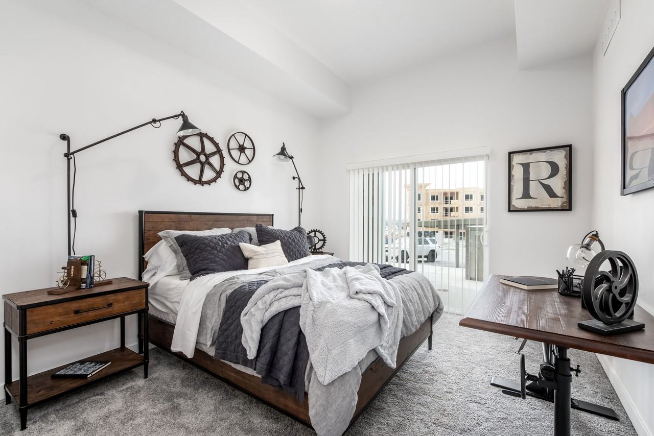 Rockpoint Apartments - Photo 5 of 30