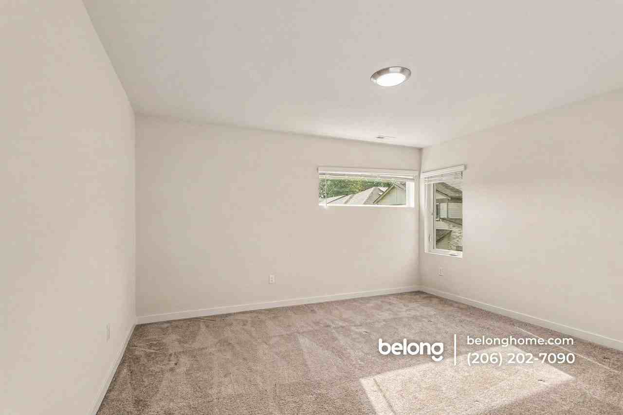 12432 168th Ave Se - Photo 7 of 28
