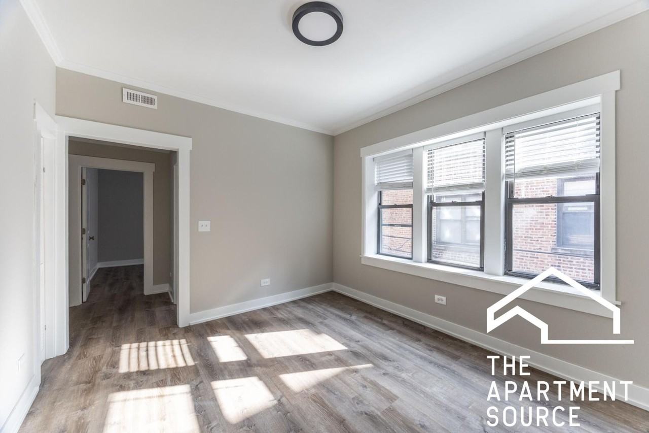 6519 N Newgard Ave #3D - Photo 4 of 15