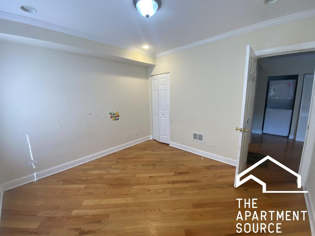6937 N Oakley Ave #1 - Photo 5 of 10