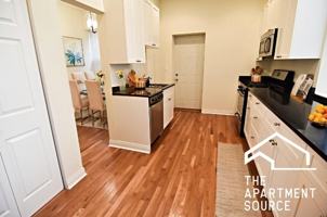 featured image of 802 W Belmont Ave #3E