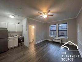 featured image of 434 W Wellington Ave #512