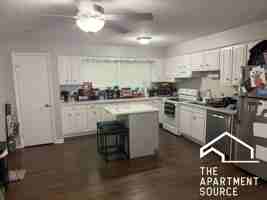 featured image of 1 Scotdale Rd #2