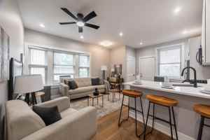 featured image of 5452 N Paulina St #1R