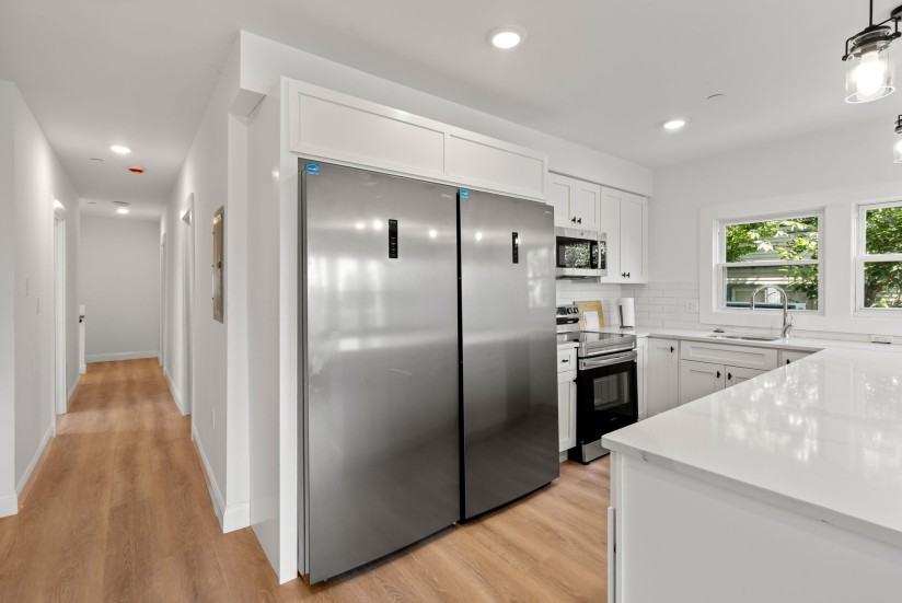 1 Bed / 1 Bath Apartment in Somerville - Photo 7 of 17