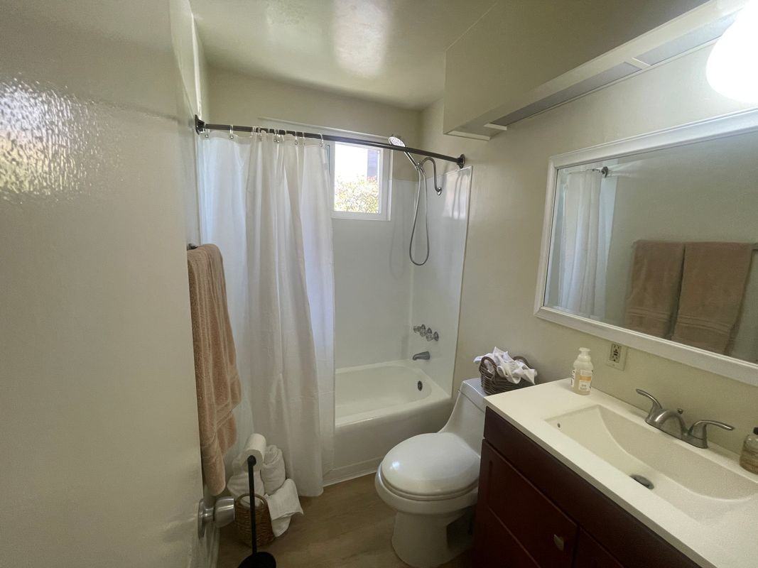 178 Albert Pl - Photo 3 of 12