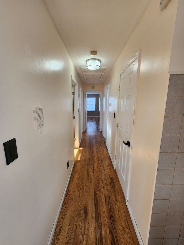821 Anna St - Photo 3 of 18