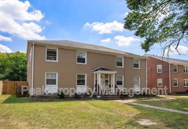 4913 Chamberlayne Ave - Photo 2 of 13