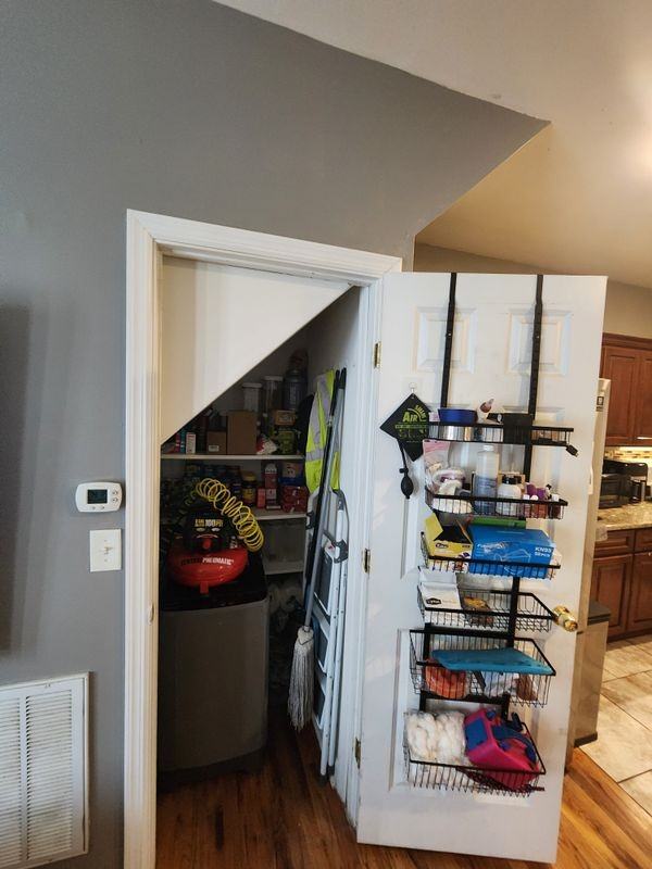 245 W Grand St - Photo 5 of 19