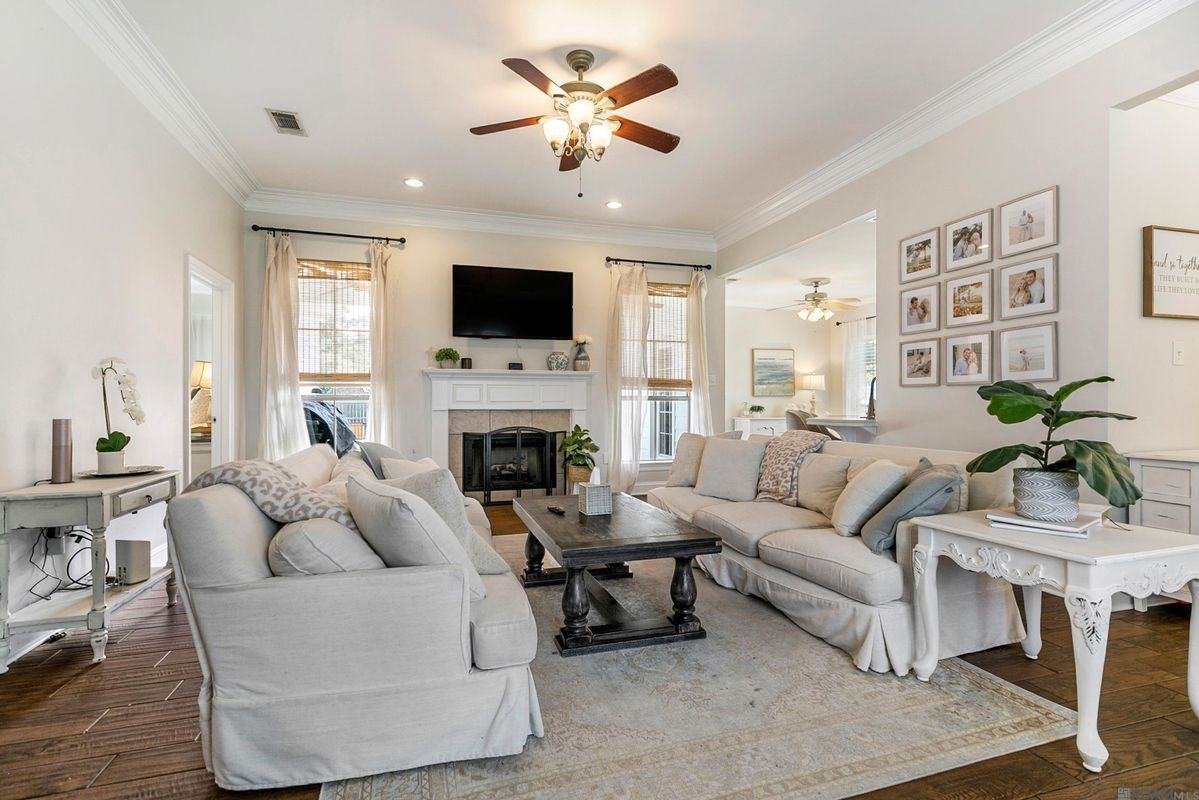 18068 Wilkes Dr - Photo 4 of 13