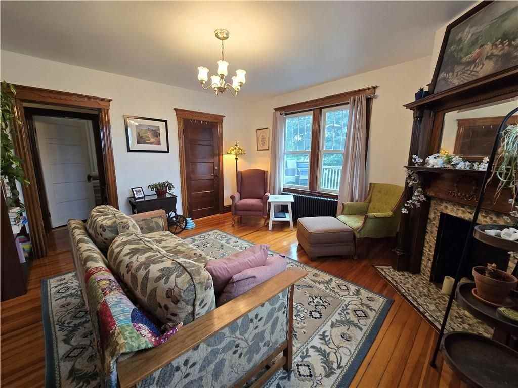 1844 Broad St ##2 - Photo 4 of 29