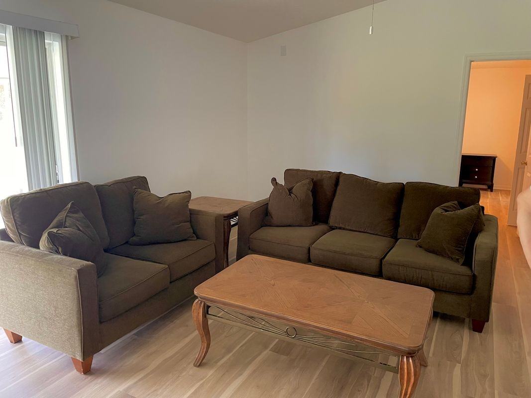 3221 Westminster Ave Se - Photo 4 of 13