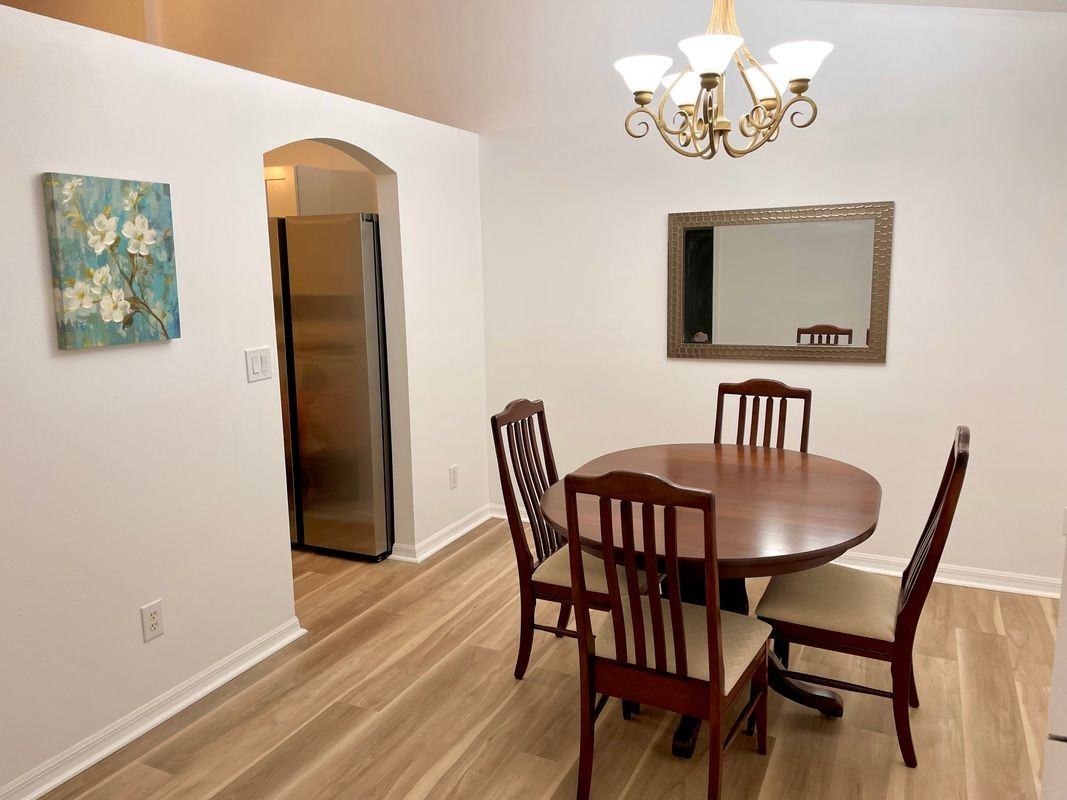 3221 Westminster Ave Se - Photo 5 of 13