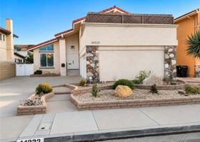featured image of 14222 Enfield Cir