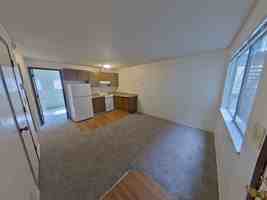 featured image of 710 E 15th Aly