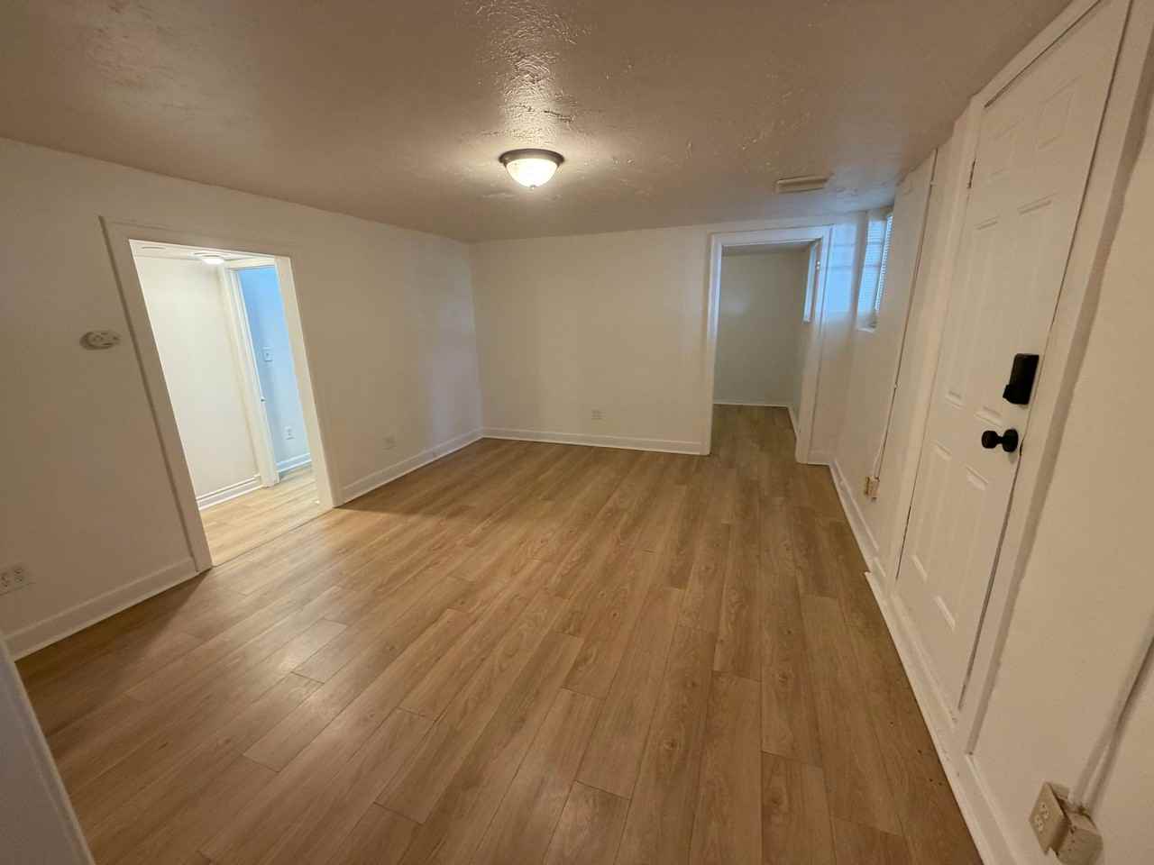 1828 West 9th - Photo 3 of 4