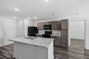 featured image of 920 San Antonio Ave