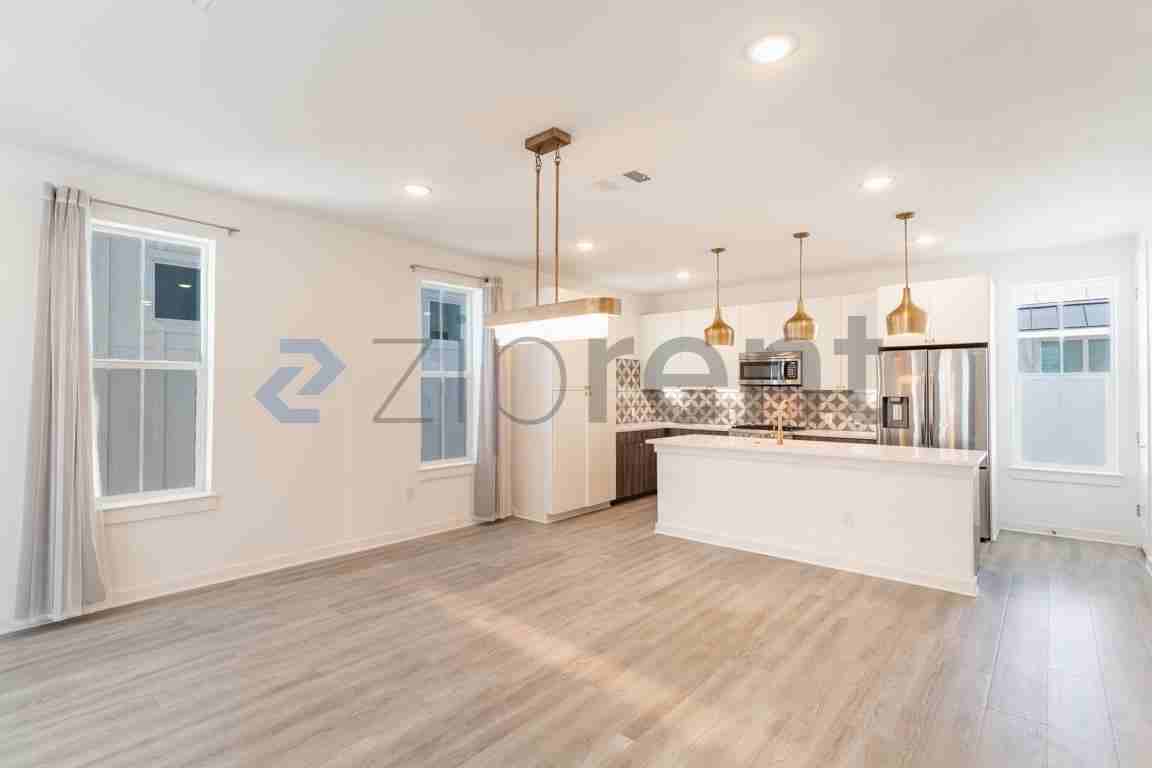 2624 Metcalfe Rd #17 - Photo 6 of 45
