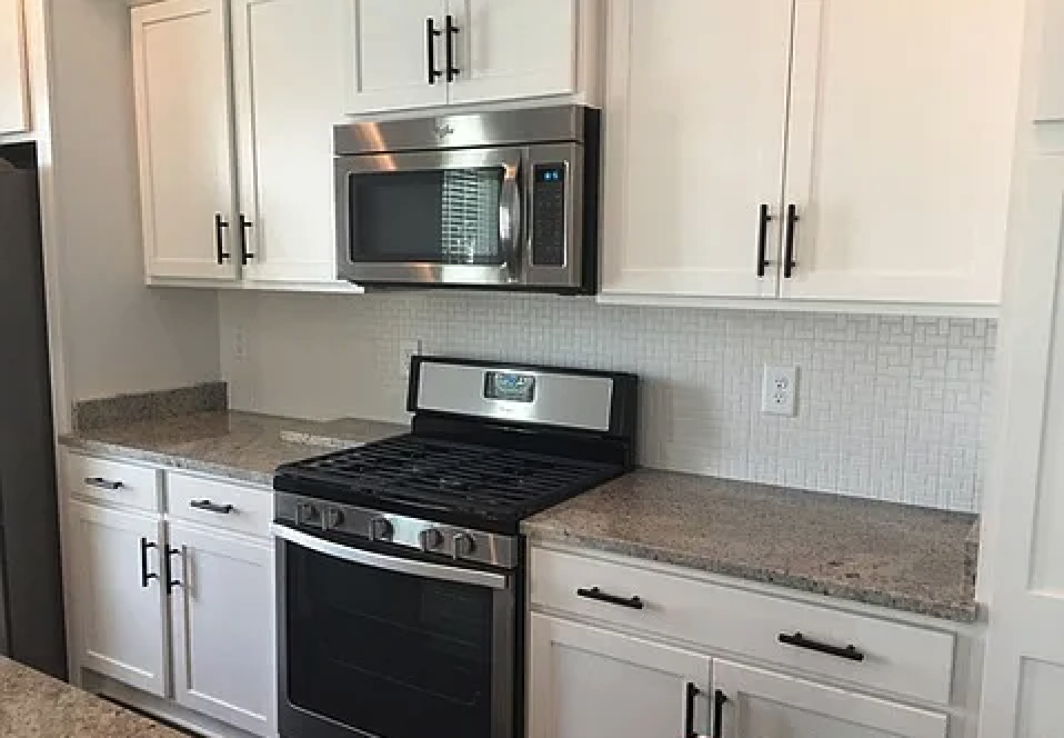 1509 61st Ave N - Photo 6 of 17