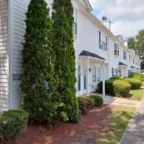 3930 Sterling Pointe Dr ## Zz8 - Photo 1 of 1