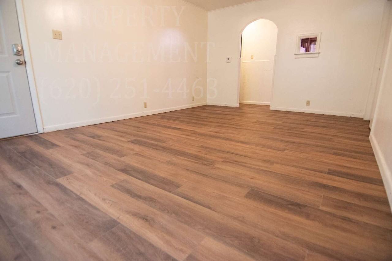 704 Cline Rd - Photo 6 of 16
