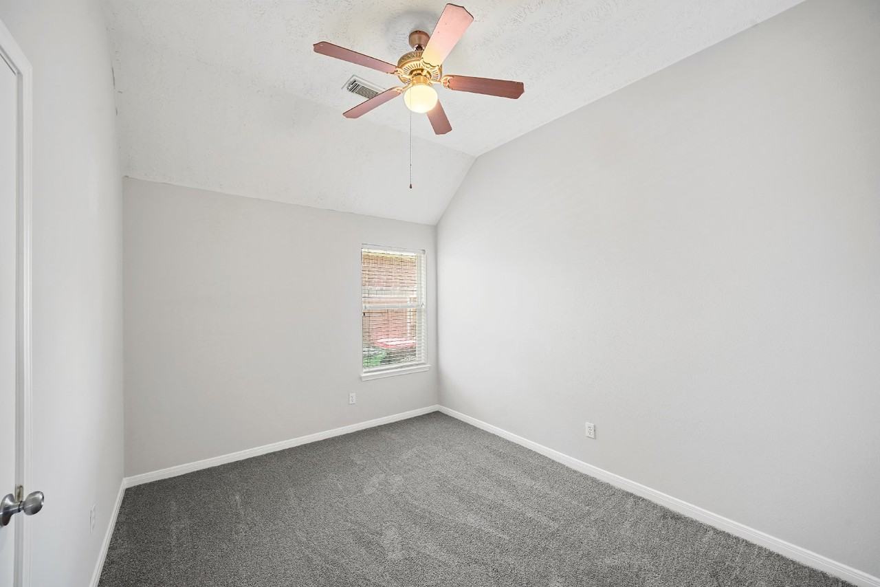 3103 Glenmont Ridge Ct - Photo 7 of 13
