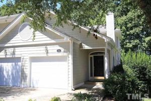 featured image of 212 Columbia Pl W